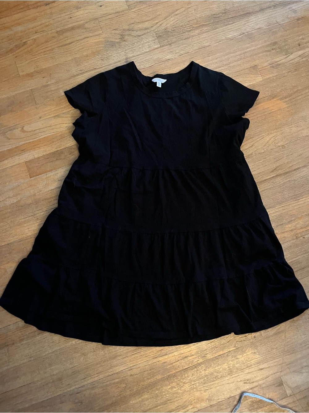 Time and Tru Black Short Sleeve Crew Neck dress